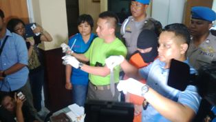 Polisi Ciduk Pemasok Narkoba ke Fariz RM