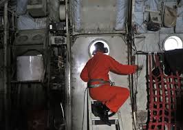 Kompensasi untuk Awak AirAsia QZ8501 48 Kali Gaji 