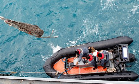 Satu Jenazah Penumpang AirAsia Berhasil Dievakuasi Tim SAR Jepang