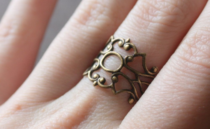 Cara Bersihkan Kuningan dari Kusam 