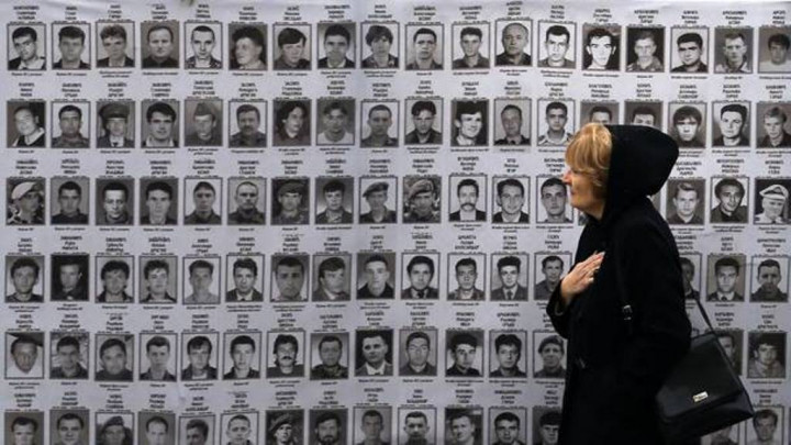 Bantai Muslim Bosnia, Politisi Serbia Didakwa Genosida