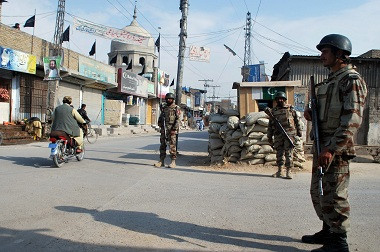 Tujuh Tentara Pakistan Tewas Diserang Militan