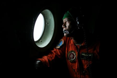 Jika Pencarian Dihentikan, Keluarga Ingin Tabur Bunga di Lokasi AirAsia Jatuh