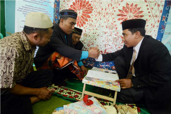 Beri Uang ke Penghulu Termasuk Pidana