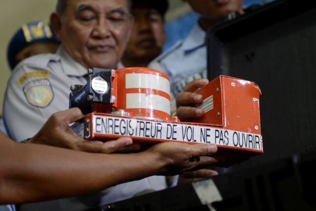 <i>Hoax</i>! Rekaman Percakapan Pilot AirAsia yang Beredar