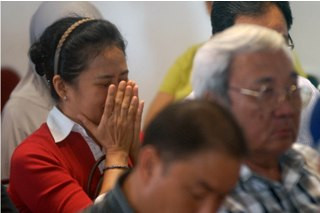 Menerjang Gelombang demi Sampel DNA Keluarga Korban