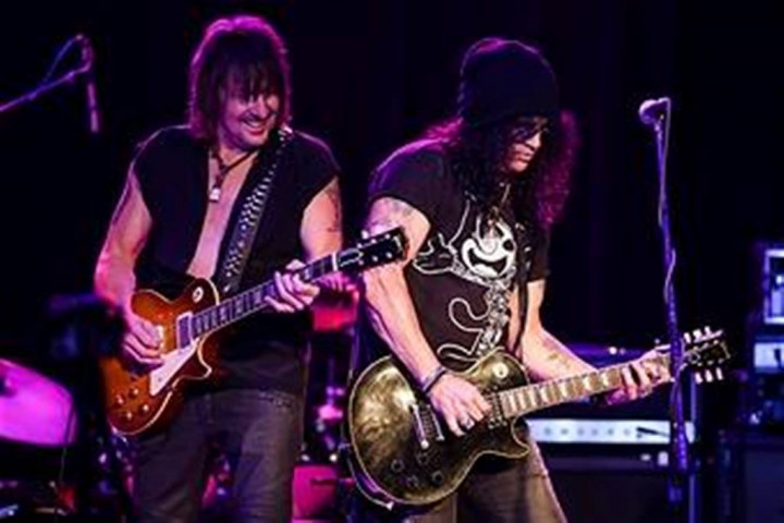 Slash: Scott Weiland tak Akan Kembali di Velvet Revolver 