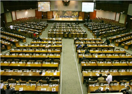 Dewan dan Pemerintah Sepakat Dukung Perppu Pilkada Langsung