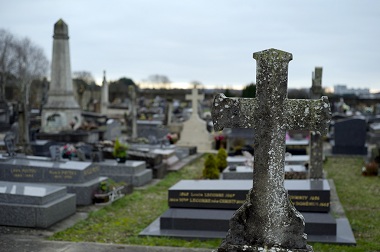 Penyerang Kantor Charlie Hebdo Dimakamkan