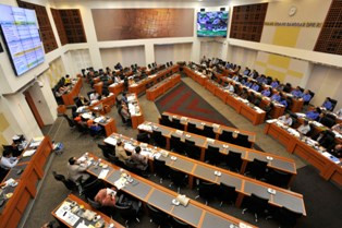 Banggar DPR Kecewa Pada Menteri Rini, PMN BUMN Tak Jadi Dibahas