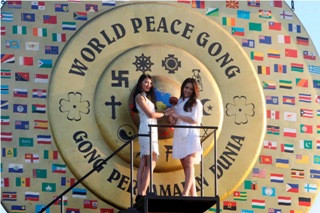 Gubernur Siap Bantu Pembangunan Bali Peace Park di Legian