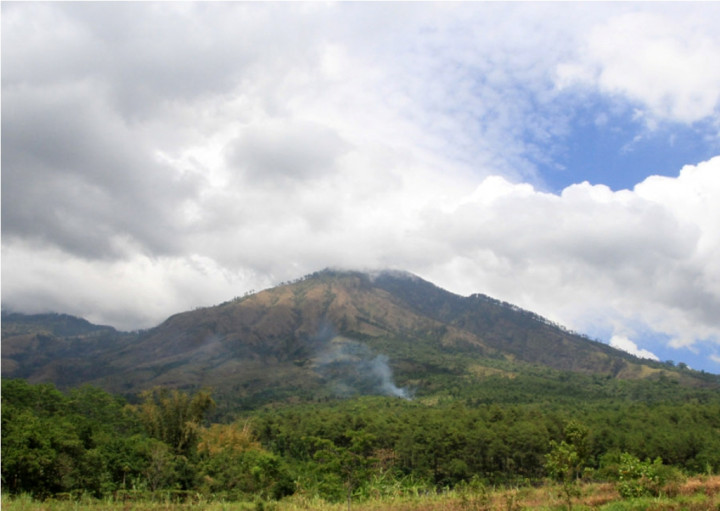 Hujan Es, Pendakian Gunung Arjuna-Welirang-Ringgit Ditutup