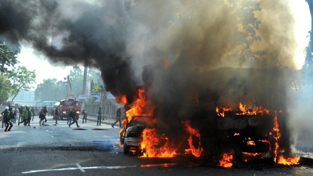 Kerusuhan yang terjadi di Bangladesh (Foto: AFP)