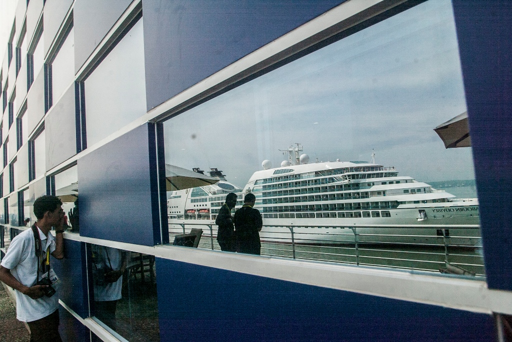 Ilustrasi kapal pesiar -- ANTARA FOTO/Suryanto