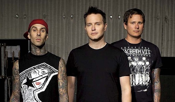 Kontroversi Kisruh di Tubuh Blink-182