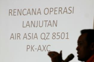 Keluarga Korban AirAsia Berharap Pencarian Diteruskan