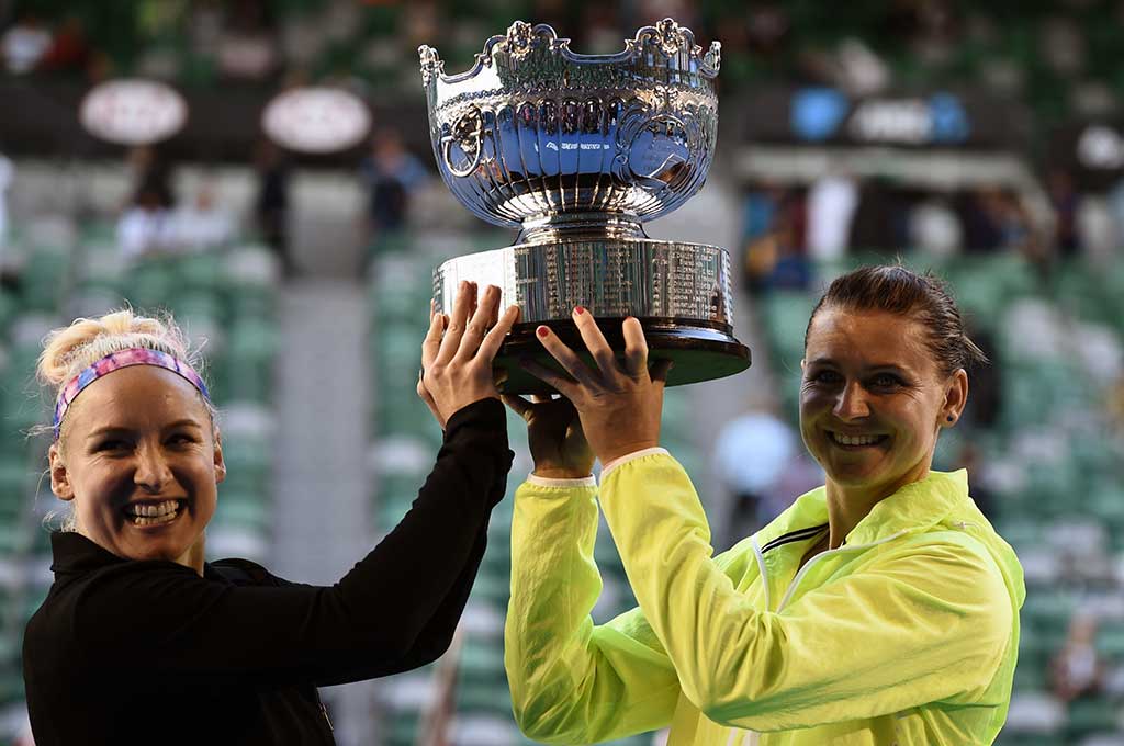 Mattek-Sands/Safarova Juara Ganda Putri Australia Terbuka