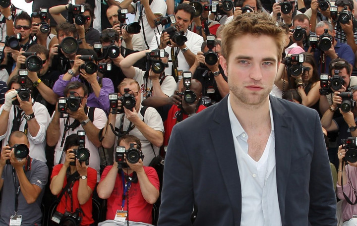 Robert Pattinson Bangkrut?