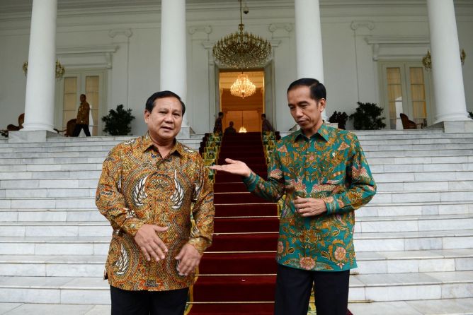Pengamat: Ada Dua Pesan Pertemuan Jokowi-Prabowo
