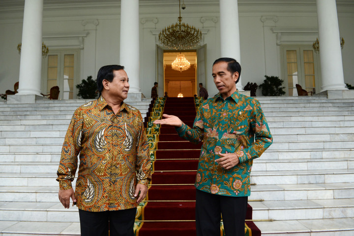 Pertemuan Jokowi-Prabowo Pesan untuk Sang Patron