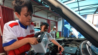 Pekan Depan, PT Indomobil akan Resmikan Pabrik Baterai Senilai Rp500 Miliar