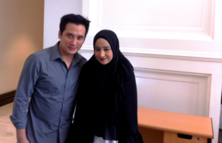 Perasaan Cindy Fatikasari Akting Bermesraan dengan Suami