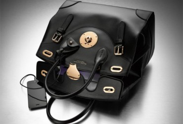 Tas Ralph Lauren Ini sudah Dilengkapi Pengisi Baterai Ponsel