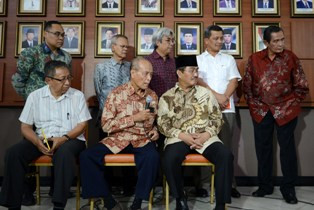 Tim 9 Himpun Keterangan dari Pimpinan KPK