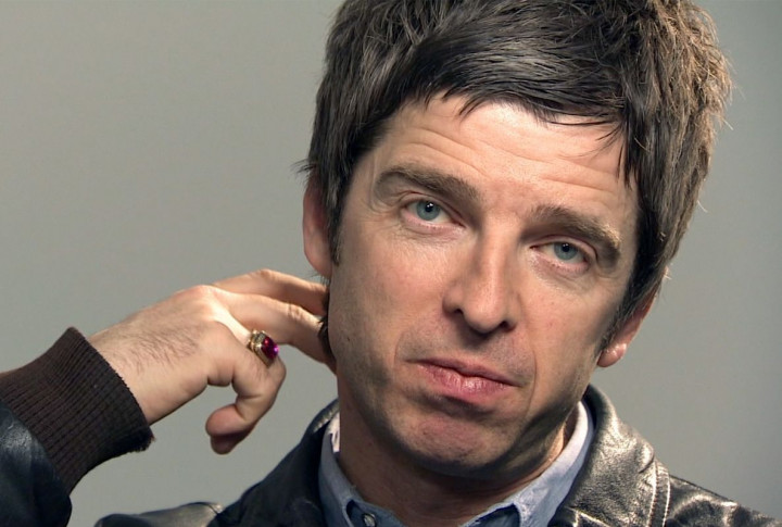 Noel: Lebih Baik Minum Bensin daripada Dengar Alex Turner