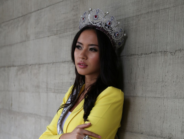 Ikut Ajang Miss Universe di Amerika, Vira Kangen Nasi Bebek 
