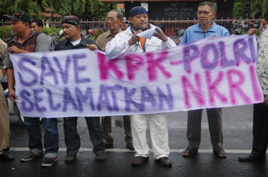 Konflik KPK-Polri Hambat Program Pemerintah