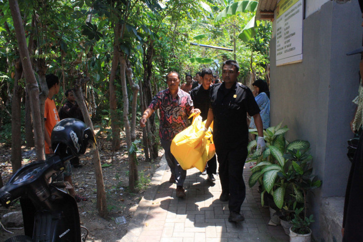 Mayat Kolor Biru Ditemukan di Danau Metropolis