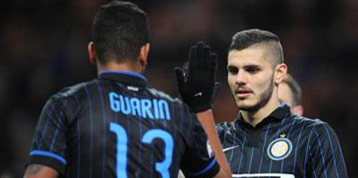 Guarin Bantah Icardi tak Bahagia di Inter