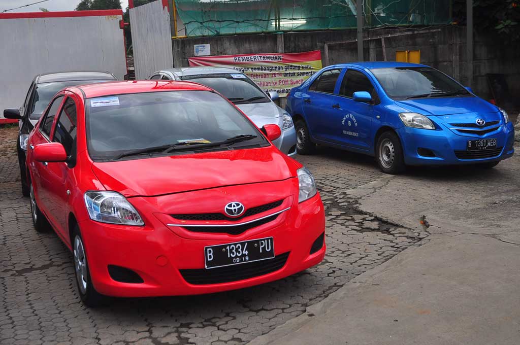 Mau Beli Toyota Vios Harga Murah? Tebus Limo Eks-Taksi