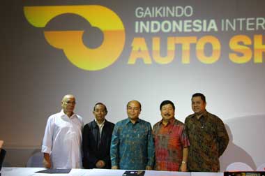<i>Kick-Off</i> GIIAS 2015, Pameran Otomotif Terbesar di Indonesia 