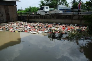 Sampah Menumpuk, Kesadaran Warga Minim 