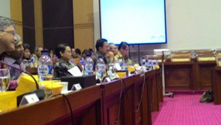 Dewan Pertanyakan Mekanisme Bantuan Uang Diyat ke TKI