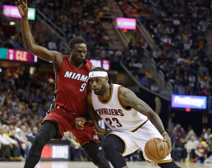 LeBron James Bantu Cavaliers Bekuk Bekas Tim