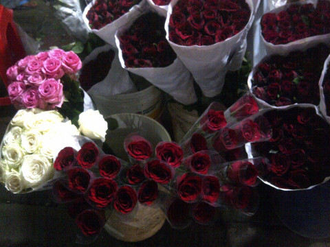 Berkah Valentine Pedagang Bunga Raup Omzet Rp7 Juta Hari Medcom Id