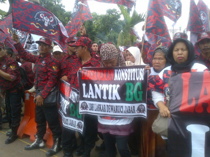 Sepenggal Kisah Pendukung Budi Gunawan di PN Jakarta Selatan