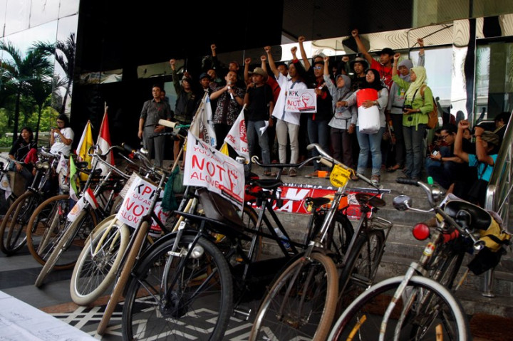 700 Polisi Jaga Gedung KPK