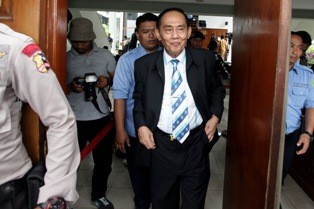 Komisi Yudisial: Putusan Hakim Sarpin harus Dihormati