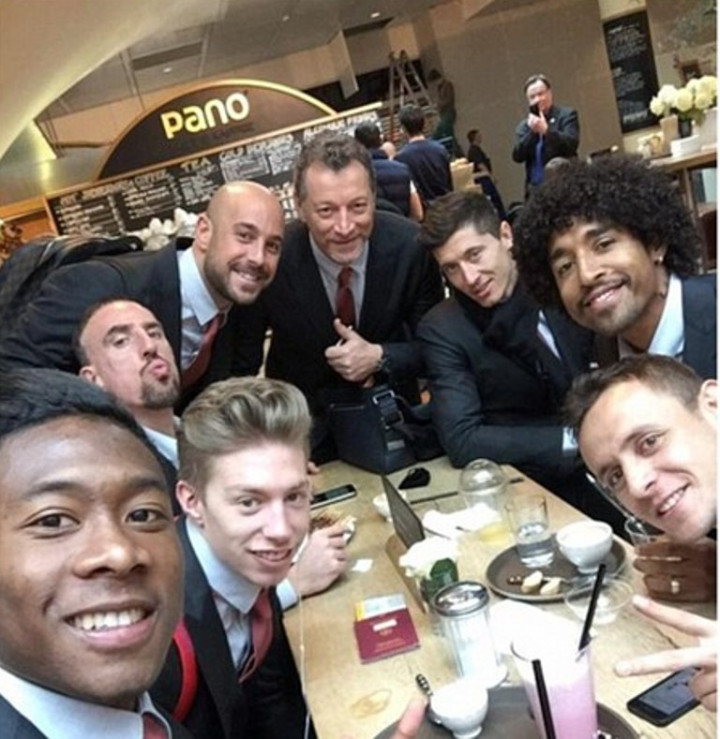 Sebelum Tampil di Liga Champions, Pemain Bayern <i>Selfie</i>