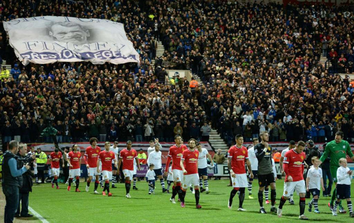 BABAK I: Dominasi United Belum Berbuah Gol