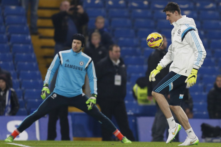 Kontra PSG, Mourinho Dilema Tentukan Kiper Utama