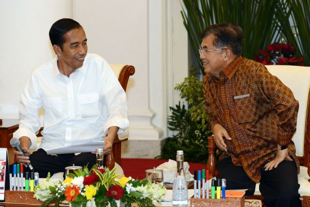 JK Tersenyum Presiden Jokowi Batal Melantik Komjen Budi