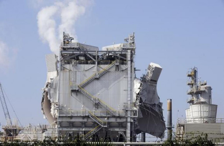 Kilang Meledak, Saham Exxon Langsung Jeblok