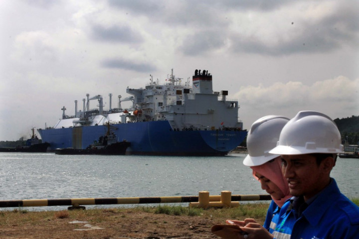 Kargo Perdana LNG Tangguh Mendarat di Arun 