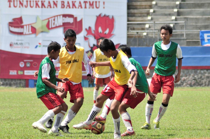 40 Pesepak Bola Berbakat Papua akan Dipromosikan ke Eropa