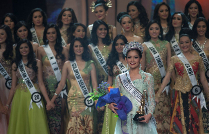 Puteri Indonesia 2015 Setuju Hukuman Mati untuk Pengedar Narkoba